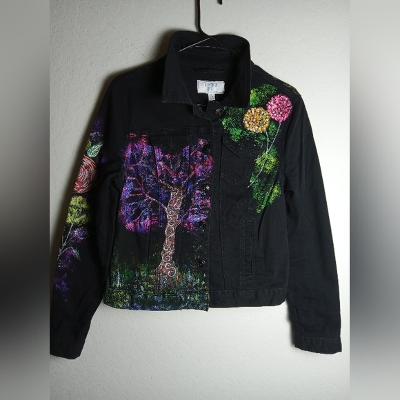 Jacket - Picture 7 of 10